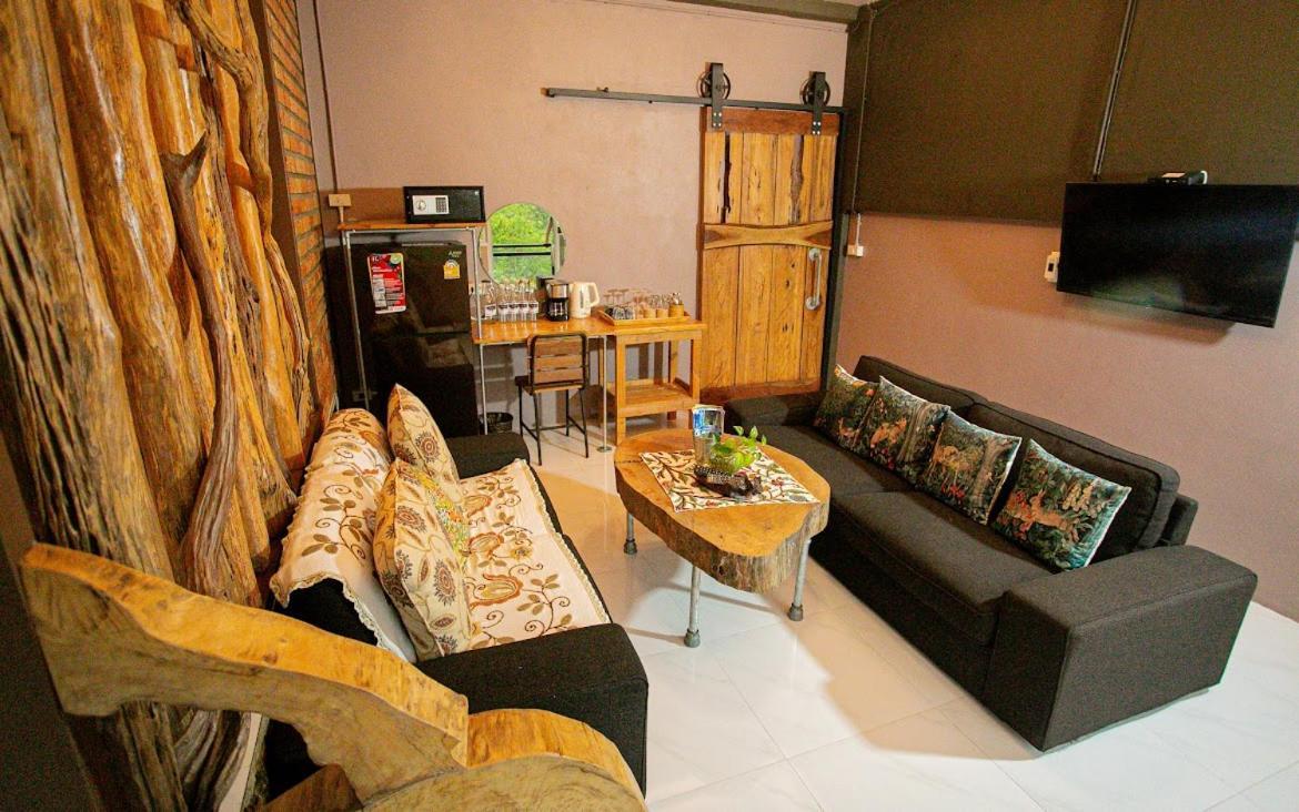 Lodge Phang Nga Boutique 外观 照片